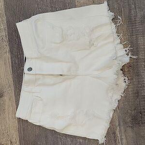 HOLLISTER, high rise, white denim shorts, distressed, stretch fabric